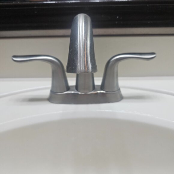 Delta Lahara 2-Handle Centerset Bathroom Faucet Stainless + Metal Kraus Drain - Picture 1 of 6